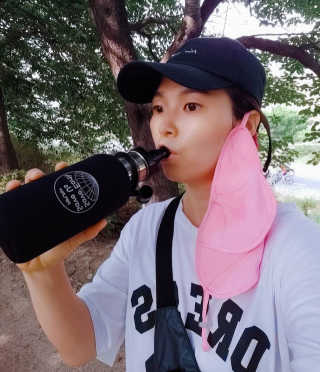 비타맘 지구를 지키는 리퓨리 정수물병 - 플라스틱 남용 예방 — 5점을 준 리뷰어가 2020년 6월 올린 사용 사진