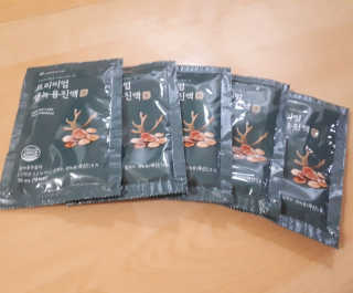 서울약사신협 약사신협_생녹용 진액_70ml x 30포 — 5점을 준 리뷰어가 2020년 10월 올린 사용 사진