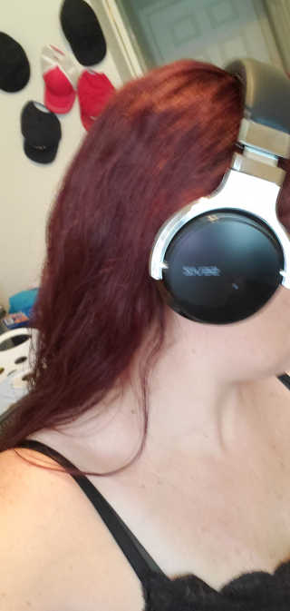 SEVIZ Bluetooth Headphones 10 3color — 5점을 준 리뷰어가 2020년 7월 올린 사용 사진