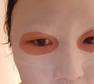 아이디플라코스메틱 페이스핏 플라스터 마스크 — 5점을 준 리뷰어가 2020년 6월 올린 사용 사진