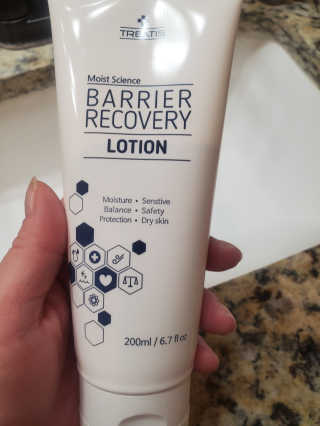 트리티스 [TREATIS] Barrier Recovery Lotion 200ml — 4점을 준 리뷰어가 2020년 11월 올린 사용 사진