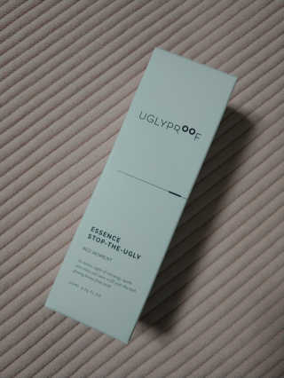 어글리프루프 에센스 스탑디어글리 레드모먼트 에센스 120ml — 5점을 준 리뷰어가 2020년 10월 올린 사용 사진