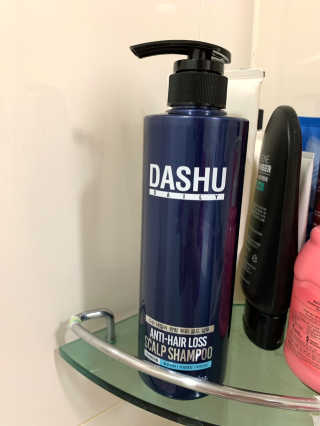 다슈코리아 다슈 데일리 단백질 한방 두피 골드 샴푸 500ml — 5점을 준 리뷰어가 2020년 11월 올린 사용 사진