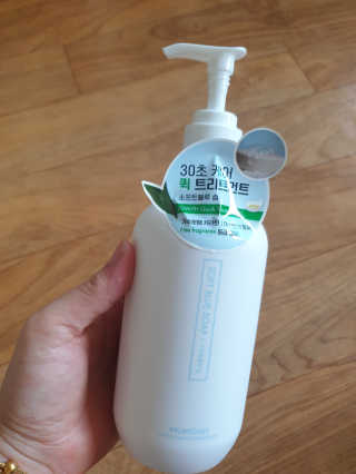 멈칫 향기좋은 약산성 샴푸, 단백질 퀵트리트먼트 택1 — 5점을 준 리뷰어가 2020년 6월 올린 사용 사진