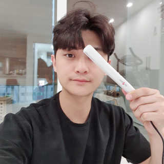 모즈헤어 휴대용 미니 고데기 — 5점을 준 리뷰어가 2020년 10월 올린 사용 사진