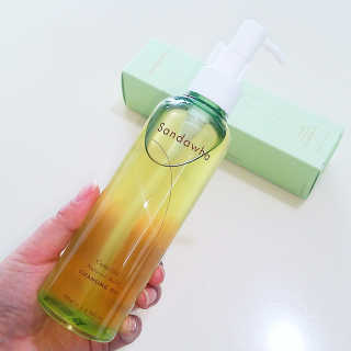 스킨큐어 산다화 순한 클렌징 동백 오일 200ml — 5점을 준 리뷰어가 2020년 4월 올린 사용 사진
