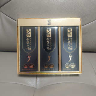 헬스업_천명진프리미엄홍삼스틱_10ml x 30포 — 5점을 준 리뷰어가 2020년 12월 올린 사용 사진