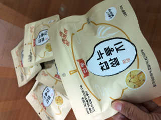[꾸콤] 참참 전통 찹쌀 누룽지 일주일세트 60g x 5 — 4.5점을 준 리뷰어가 2020년 10월 올린 사용 사진