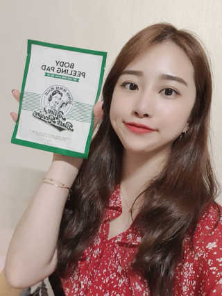 엄마의목욕탕레시피 바디 필링 패드_8매입 — 5점을 준 리뷰어가 2020년 9월 올린 사용 사진