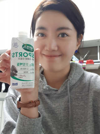 셀렉스스포츠 셀렉스 스포츠 드링크 초콜릿 _ 330ml x 12팩 — 5점을 준 리뷰어가 2020년 11월 올린 사용 사진