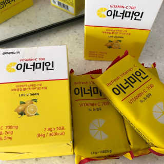 이너미인 VITAMIN-C 700 — 5점을 준 리뷰어가 2020년 9월 올린 사용 사진