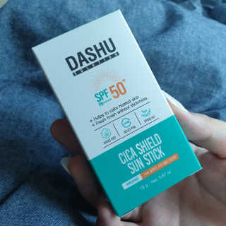 다슈코리아 다슈 솔루션 시카 쉴드 선스틱 — 5점을 준 리뷰어가 2020년 5월 올린 사용 사진