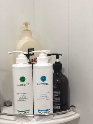 일리세이 허니 샴푸 500ml + 허니 바디워시 500ml 세트 — 5점을 준 리뷰어가 2020년 4월 올린 사용 사진
