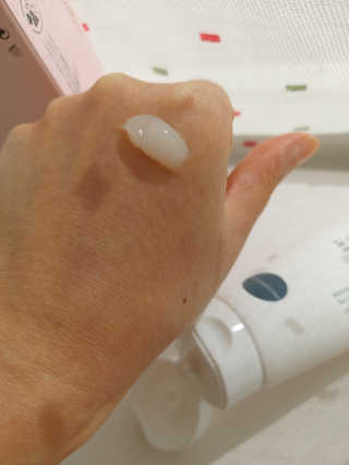 냉장고에 넣어요, 붉은 트러블 피부 다음날 진정되요 [버진팜스 푸딩수딩아토] — 5점을 준 리뷰어가 2020년 10월 올린 사용 사진