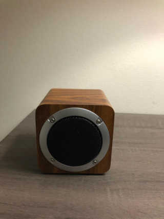 SEVIZ MINI10W 레트로 블루투스 스피커 — 5점을 준 리뷰어가 2020년 7월 올린 사용 사진