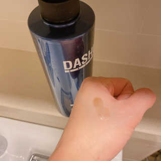 다슈코리아 다슈 데일리 단백질 한방 두피 골드 샴푸 500ml — 5점을 준 리뷰어가 2020년 12월 올린 사용 사진