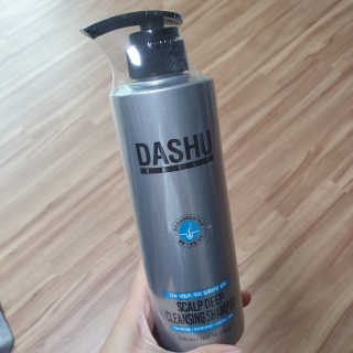 다슈코리아 다슈 데일리 두피 딥 클렌징 샴푸 500ml — 5점을 준 리뷰어가 2020년 10월 올린 사용 사진