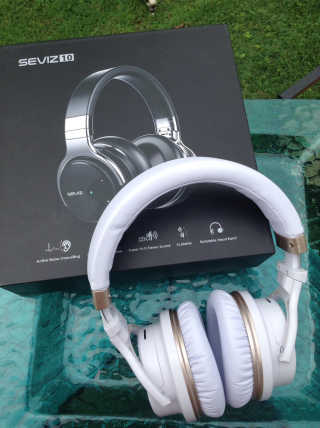 SEVIZ Bluetooth Headphones 10 3color — 5점을 준 리뷰어가 2020년 9월 올린 사용 사진