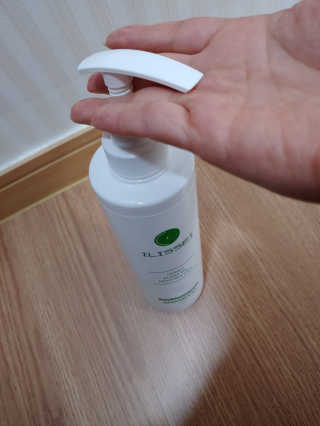 일리세이 허니 샴푸 500ml + 허니 바디워시 500ml 세트 — 4.5점을 준 리뷰어가 2020년 4월 올린 사용 사진
