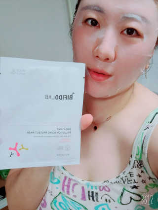 비피도랩 프로클리닉 폴루션에이징 프로텍트 마스크 — 5점을 준 리뷰어가 2020년 9월 올린 사용 사진