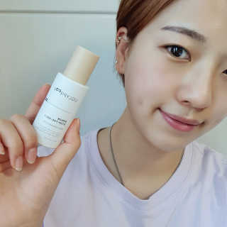 어글리프루프 세럼 스탑디어글리 딥 컨템플레이션 30ml — 5점을 준 리뷰어가 2020년 11월 올린 사용 사진