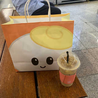 삼송빵집 부천점 [삼송빵집 부천역사점]삼송빵집 특별세트 — 4.5점을 준 리뷰어가 2020년 5월 올린 사용 사진