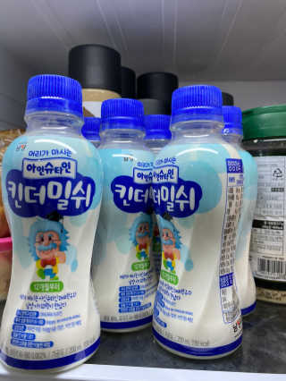 남양유업 [ 아인슈타인 ] 머리가 마시는 아인슈타인 킨더밀쉬 — 5점을 준 리뷰어가 2020년 4월 올린 사용 사진
