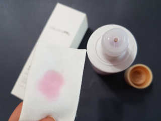 어글리프루프 에센스 스탑디어글리 레드모먼트 에센스 120ml — 5점을 준 리뷰어가 2020년 8월 올린 사용 사진