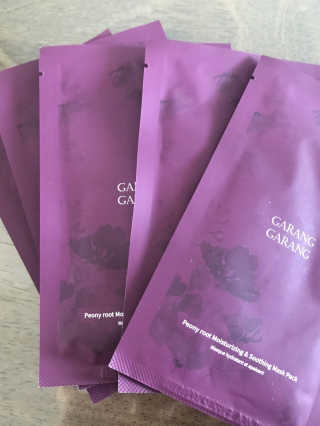 GARANG GARANG 피오니 룻 모이스처라이징 앤 수딩 마스크팩 — 3.5점을 준 리뷰어가 2020년 4월 올린 사용 사진