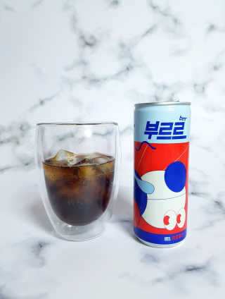 [칼로리 걱정 NO 제로칼로리 탄산음료]  부담없이 즐기는 부르르Brrr~~ 제로 콜라 — 3점을 준 리뷰어가 2020년 12월 올린 사용 사진