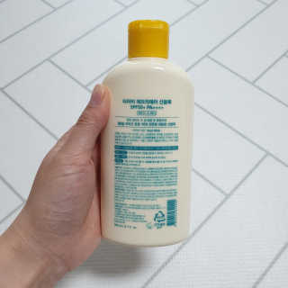 더마비 에브리데이 선블록 SPF50+PA++++ — 5점을 준 리뷰어가 2020년 4월 올린 사용 사진
