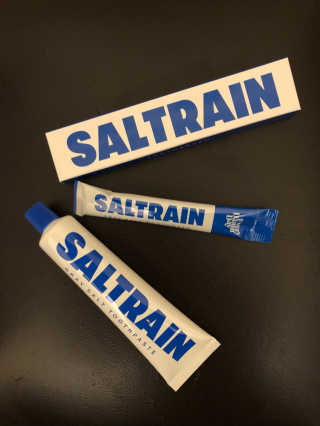 솔트레인 SALTRAIN 그레이 솔트 덴탈 케어 세트 — 5점을 준 리뷰어가 2020년 11월 올린 사용 사진