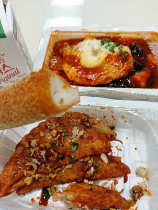 죠스떡볶이 [죠스푸드] 짜빠떡볶이+떡또그+범벅만두 신메뉴 3종 — 3점을 준 리뷰어가 2020년 4월 올린 사용 사진
