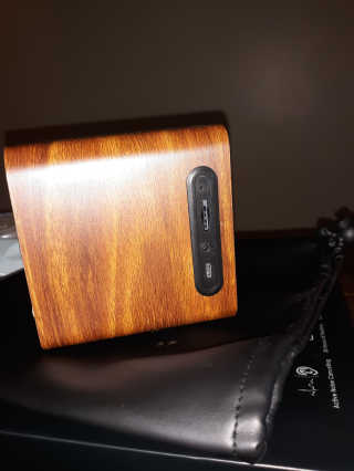 SEVIZ MINI10W 레트로 블루투스 스피커 — 1점을 준 리뷰어가 2020년 9월 올린 사용 사진