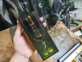 헬스업_천명진프리미엄홍삼스틱_10ml x 30포 — 5점을 준 리뷰어가 2020년 11월 올린 사용 사진