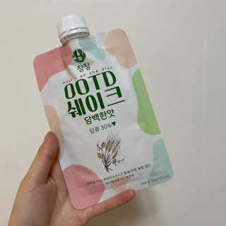 [꾸콤] 참참 OOTD쉐이크 담백한 일주일세트 50g x 5 — 5점을 준 리뷰어가 2020년 10월 올린 사용 사진