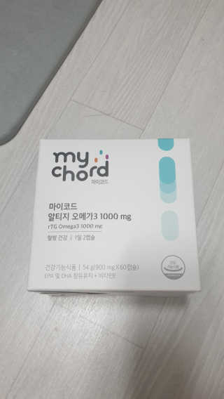JW중외제약 마이코드 알티지 오메가3 1000 mg — 4점을 준 리뷰어가 2020년 8월 올린 사용 사진
