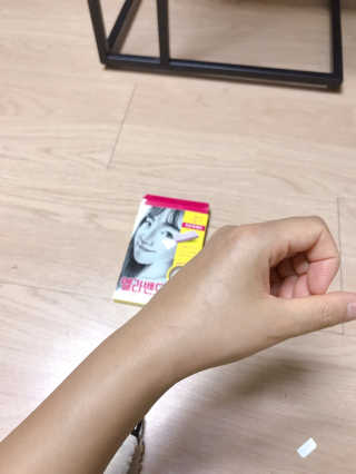 엘라밴드 하이드로 도트 스팟패치 12mm, 티트리 — 4점을 준 리뷰어가 2020년 8월 올린 사용 사진