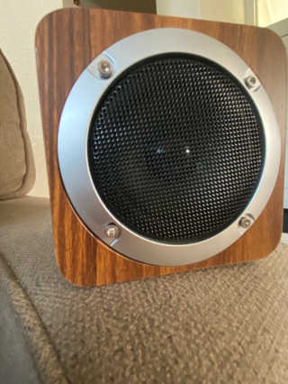 SEVIZ MINI10W 레트로 블루투스 스피커 — 5점을 준 리뷰어가 2020년 8월 올린 사용 사진