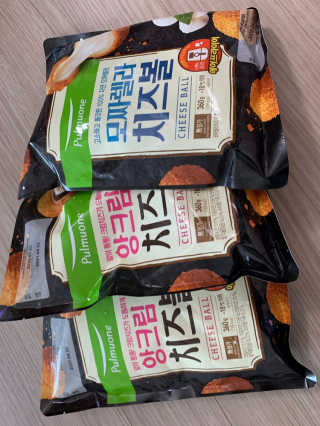 [풀무원] 치즈볼 2종-모짜렐라, 앙크림 — 5점을 준 리뷰어가 2020년 10월 올린 사용 사진