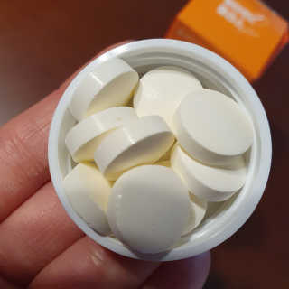 서울약사신협_비타민C플러스_1,200mg x 60정 — 5점을 준 리뷰어가 2020년 11월 올린 사용 사진