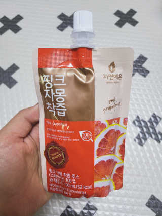 자연에온 핑크 자몽 착즙 100mL 10개입 2BOX — 4점을 준 리뷰어가 2020년 10월 올린 사용 사진