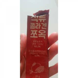 조은약초 석류콜라겐 석류즙 석류쪼옥 젤리 스틱 15포 x 20g — 5점을 준 리뷰어가 2020년 7월 올린 사용 사진