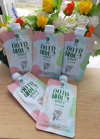 [꾸콤] 참참 OOTD쉐이크 담백한 일주일세트 50g x 5 — 5점을 준 리뷰어가 2020년 9월 올린 사용 사진