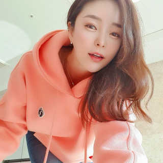 브랜디드라이프스타일코리아 행텐 헤리티지 후드 티셔츠 — 5점을 준 리뷰어가 2020년 11월 올린 사용 사진