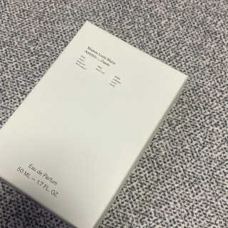 메종 루이 마리 안티드리스 카시스 오드퍼퓸 50ml — 4.5점을 준 리뷰어가 2020년 12월 올린 사용 사진