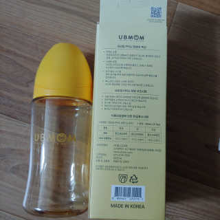유비맘 PPSU 젖병 노꼭지_200ml_컬러 랜덤 발송 — 5점을 준 리뷰어가 2020년 10월 올린 사용 사진
