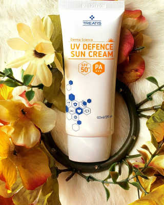 트리티스 US [TREATIS] UV Defence Sun Cream PA+++ / SPF50+ — 5점을 준 리뷰어가 2020년 12월 올린 사용 사진