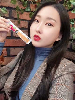 아이케어 ABC주스 이너뷰티 콜라겐 젤리 스틱 — 5점을 준 리뷰어가 2020년 12월 올린 사용 사진