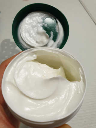 인그람스 캠퍼 크림 오리지널 300ml — 5점을 준 리뷰어가 2020년 4월 올린 사용 사진